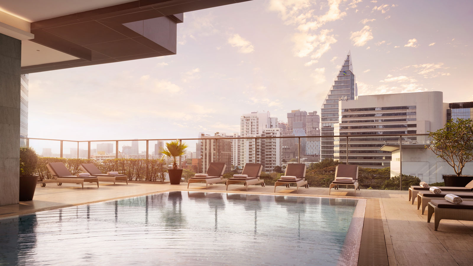 Luxury Bangkok Residences Official Website | Oriental Residence Bangkok ...