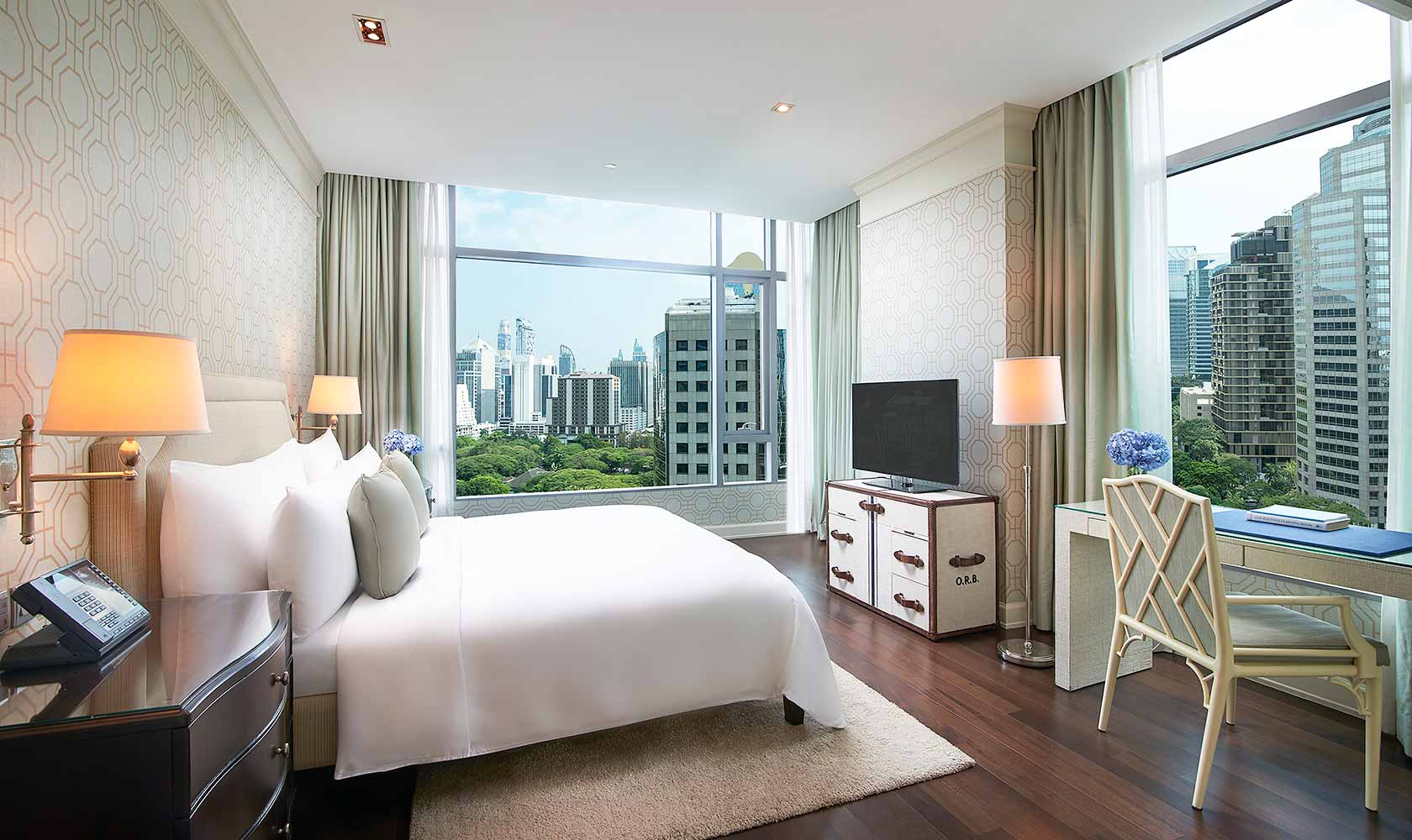 Master bedroom in Two Bedroom Suite - Oriental Residence Bangkok